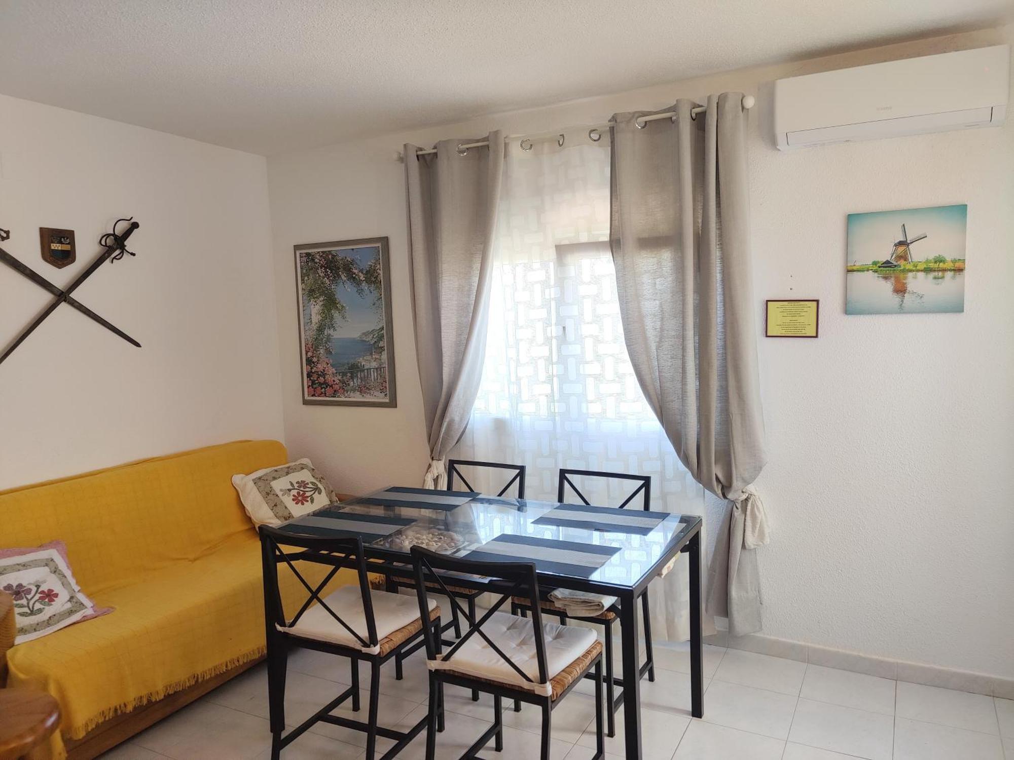 Estrella Del Mar, Denia Apartment *